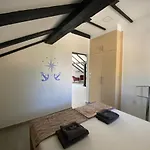 Apartmani Grebastica 公寓 *
