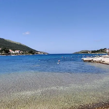 Apartmani Grebastica Grebaštica