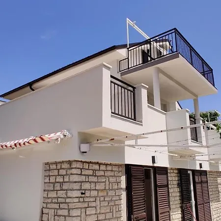 Apartmani Grebastica * Grebaštica