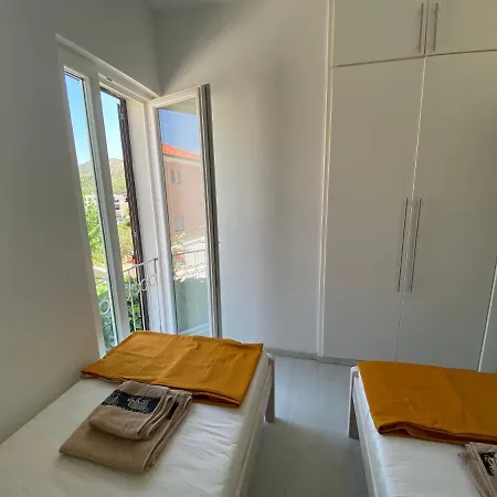 Dumo Apartments Grebastica דירה *