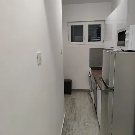 Apartmani Grebastica Apartment *
