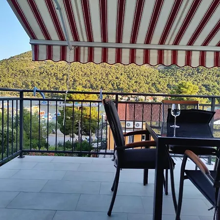 Dumo Apartments Grebastica * Grebaštica