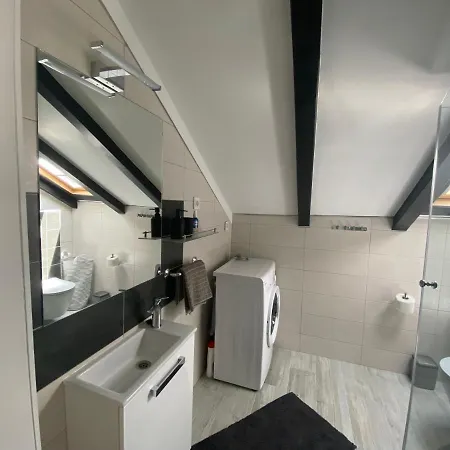 Apartmani Grebastica Apartment *