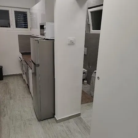 Apartman Apartmani Grebastica *