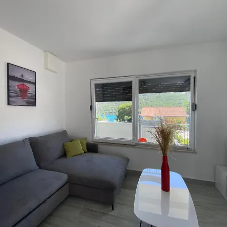 Apartment Apartmani Grebastica *