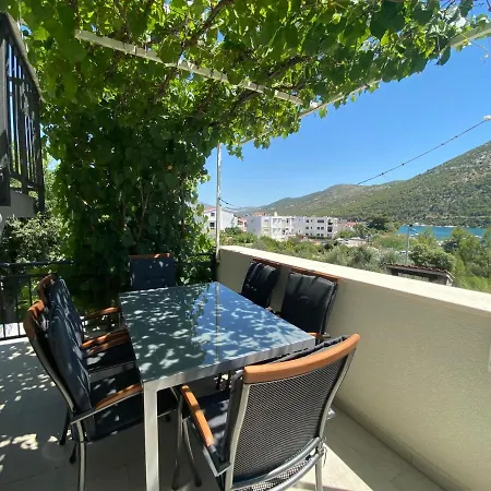 Dumo Apartments Grebastica Grebaštica