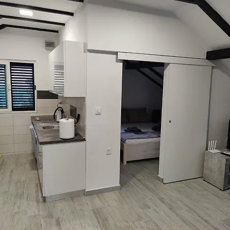 Apartman Apartmani Grebastica Grebastica