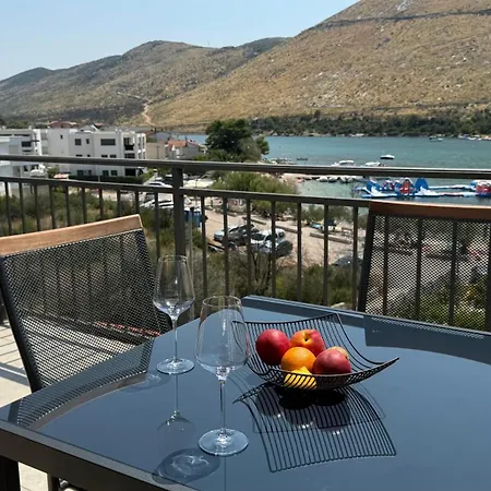 Dumo Apartments Grebastica דירה Grebaštica