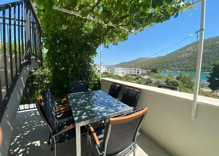 Apartmani Grebastica Grebaštica