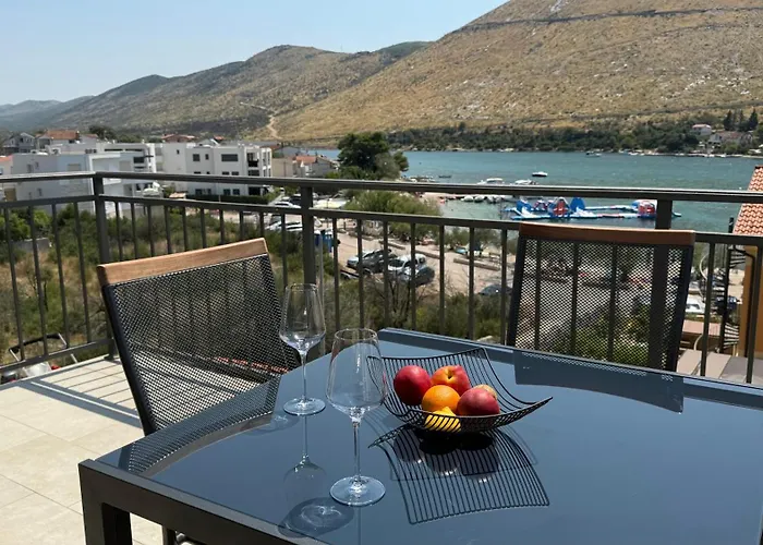 Apartmani Grebastica 아파트 Grebaštica